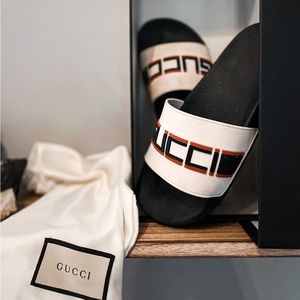 Gucci Slides, size 8, NWT